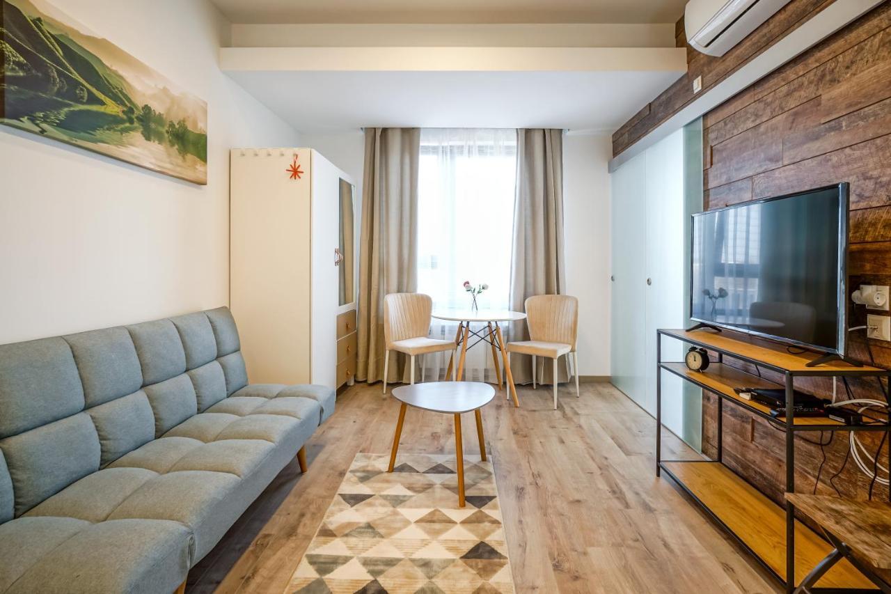 Bright Apartments Moments Away From Herastrau Park, Mall And Metro Бухарест Экстерьер фото
